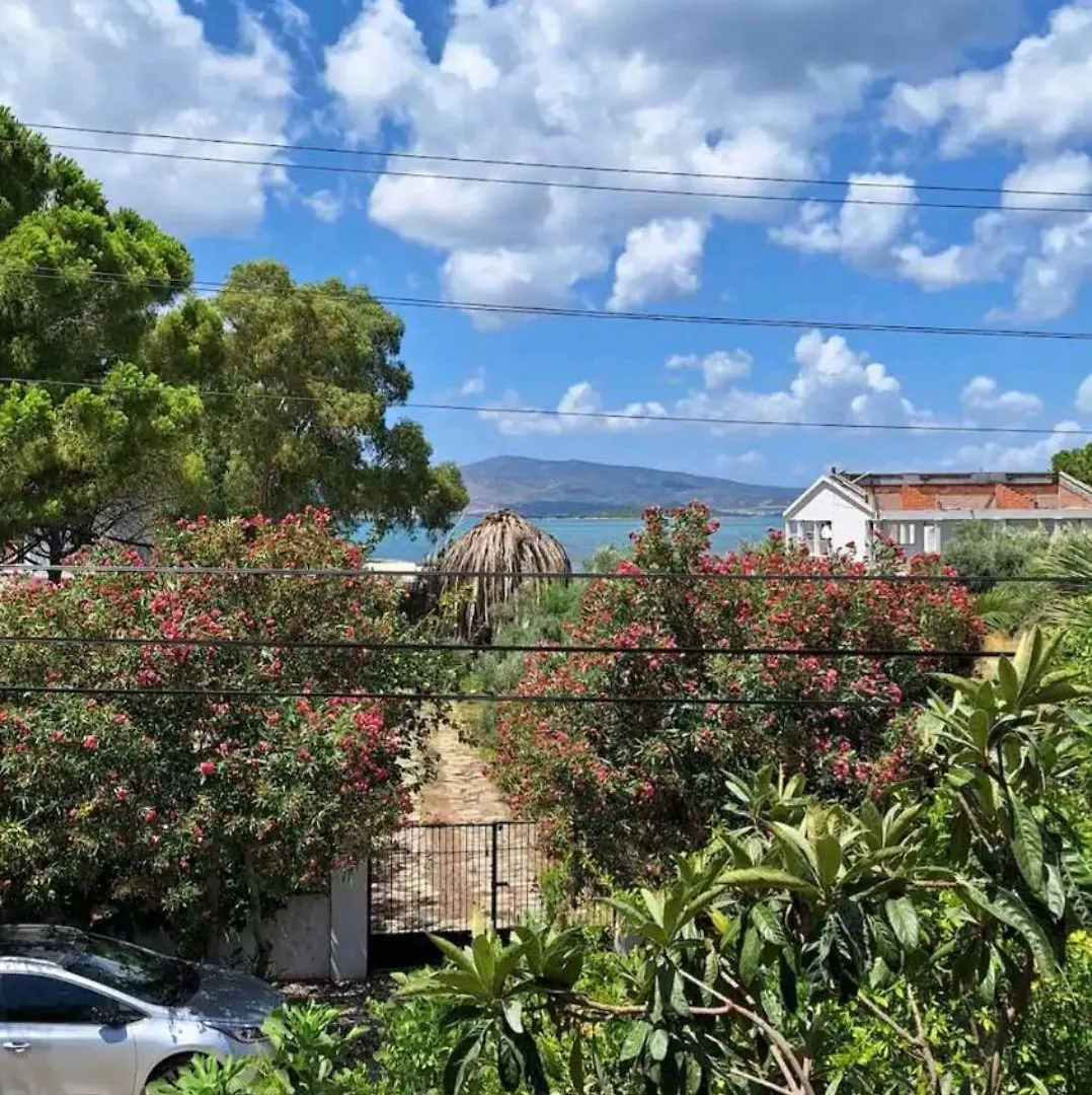 Summer House In Urla 